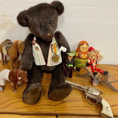 Lot Of Vintage Kids Toys - Bear, Navajo Cowboy, Gene Autry Cap Gun, And Animals (as Is)