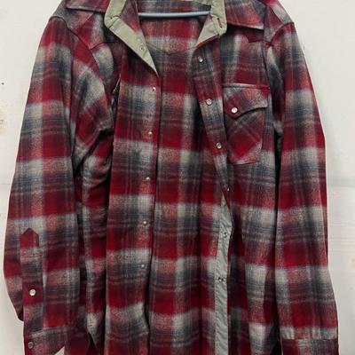 Pendleton Men's XL Long Red Plaid 100 Percent Wool Snap Front Shirt