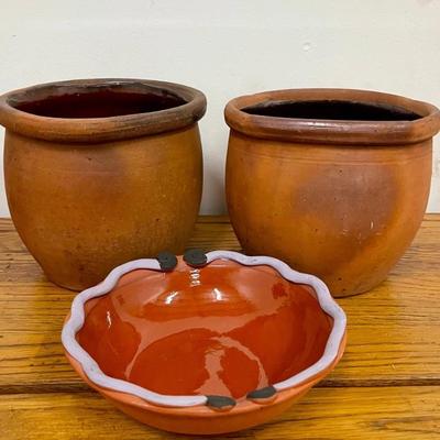 (2)antique Pennsylvania Redware Pots, Pottery Squiggle Bowl 