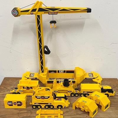 Assorted Hotwheels Mega Rig Caterpillar Toy Cranes And Equipment 1996