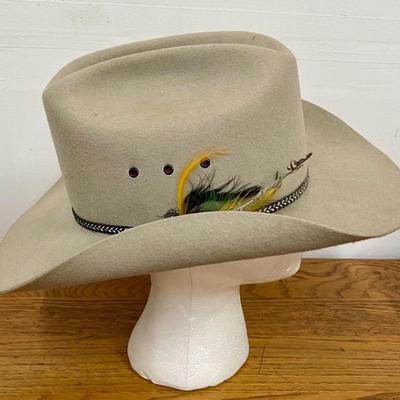 Daines Western Shops Canadian Beaver Het 100 Percent Wool Felt Size 7 1/4 With Feather Band