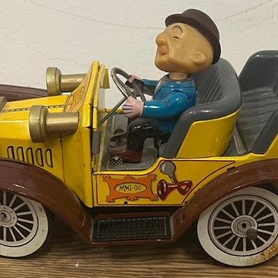 1961 Hubley Mr. Magoo Tin Battery Powered Toy Car (as Is)