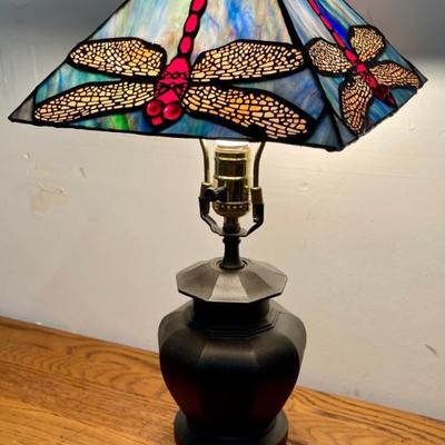 Black Metal Lamp Base With Dragonfly Stained Glass Shade