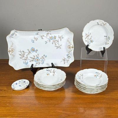 (12pc) Herend & Limoges Porcelain | Including 10 Limoges dishes with gilt scalloped rims and a matching rectangular dessert tray,...