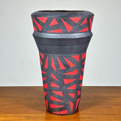 Cyril Dor (20th Century), Vase | Red and black painted pottery vase, signed on the bottom - h. 12.75 x dia. 7.75 in

