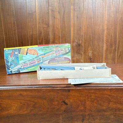 RENEWAL POLARIS THOMAS JEFFERSON NUCLEAR SUB KIT | h. 3 x w. 8 x l. 20.5 in