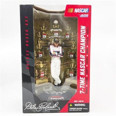 Dale Earnhardt NASCA Deluxe Boxed Set New