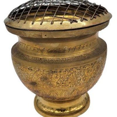 Lot 018   
Vintage Lg Brass Engraved Bowl W/ Mesh Lid