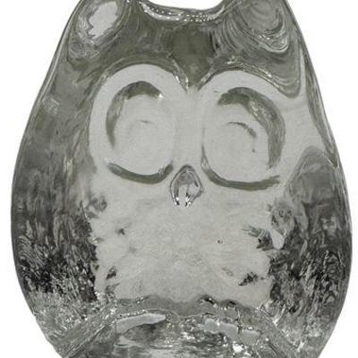 Lot 712   
Art Glass Owl Paperweight