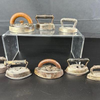 8 vintage small irons 1 5 wooden handles