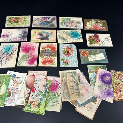 Large lot of vintage post cards valentine unusual of variety