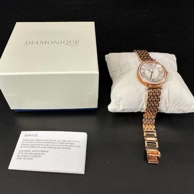 Stunning diamonique watch