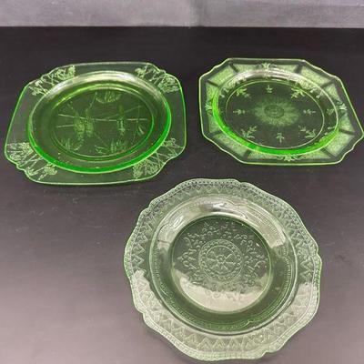 3 different pattens green vaseline uranium plates and platters