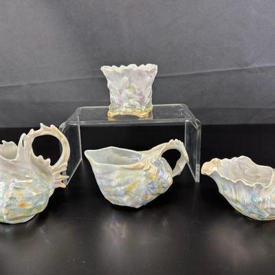 4 royal bayreuth shell nautilus luster creamers and sugars