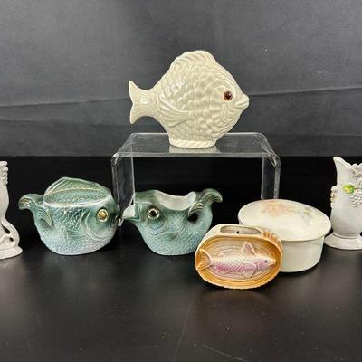 Lot of 7 decorative pieces marked japan mexico