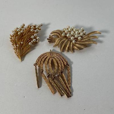 Sarah Cov & trifari Brooches