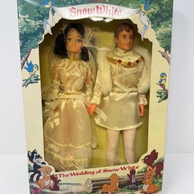 Vintage Walt Disney’s Snow White - The Wedding of Snow White Dolls	