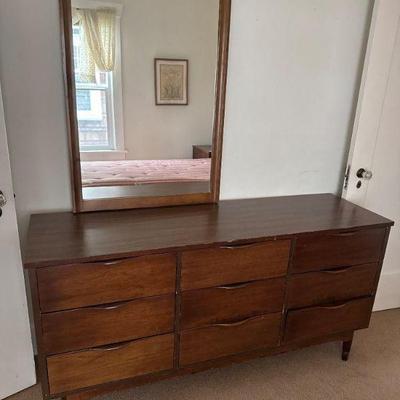 MCM 9-Drawer Dresser w/ Wood Veneer Top & Mirror	
