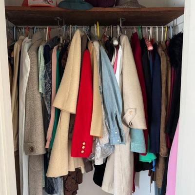 Loaded Closet of Vintage Women's Clothing: Pendleton, Vogue & More!	