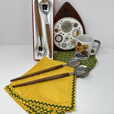MCM Vintage Kitchen Serving Pieces: Helle Serving Set, Retro Mug +	