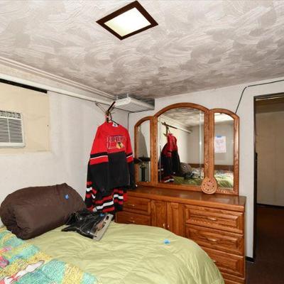 Some highlights chicago estate sales 5)