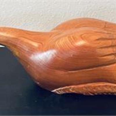 Lot 039   
Carved Wooden Goose