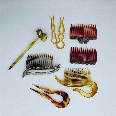 Lot 056   
Antique Bakelite French Chignon Hair Pins & Vintage Hair Combs