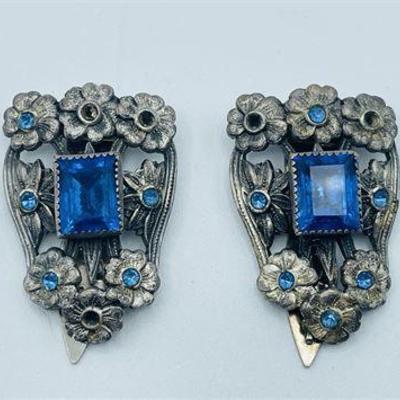 Lot 113  
Vintage Blue Rhinestone Shoe Clips