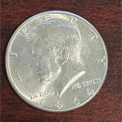 Lot 026   
90% Silver 1964 JFK Half Dollar