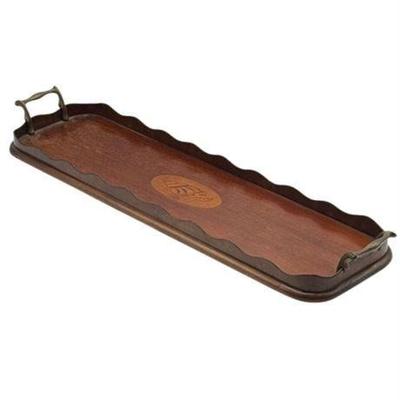 Lot 038  
Inlaid Conch Shell Gallery Tray