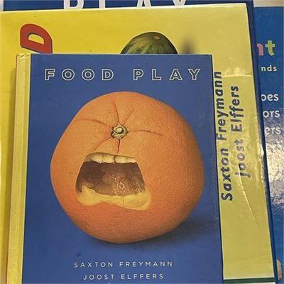 Lot 090   
Saxton Freeman Food Play Books and More