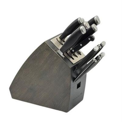 Lot 500-068   
Calphalon Contemporary Self-Sharpening Knife Set