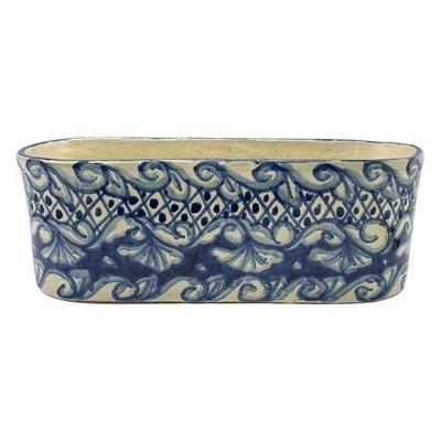 Lot 005   
Mexican Talavera Glazed Ceramic Planter