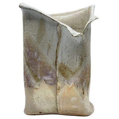 Lot 010  Lot 012   3 Bid(s)
Joel Sampson "Rock" Ikebana Vase
May Pottery, MCM Studio Pottery Vase