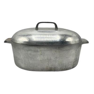 Lot 274   
Vintage Wagner Ware Magnalite Dutch Roasting Pot