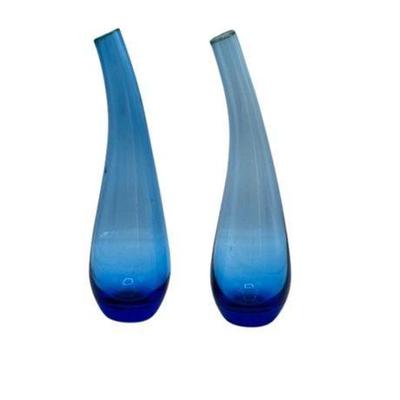 Lot 067   
Vintage IKEA Hand Blown Blue Glass Vases