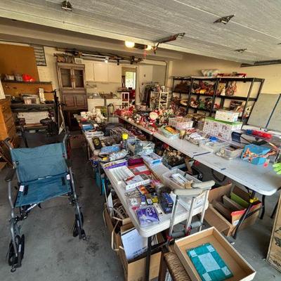 Estate sale photo