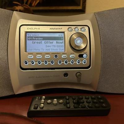 Delphi Skyfi2 SA10101 XM Audio System Boombox Radio With Remote and Box