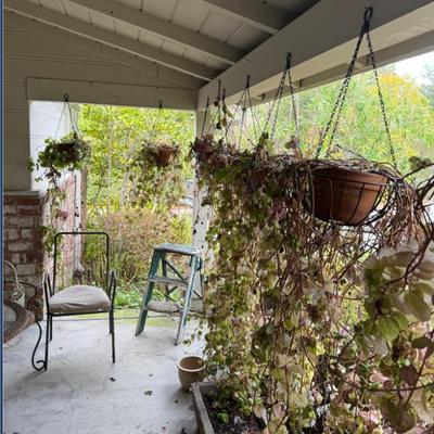 Vintage patio and garage items