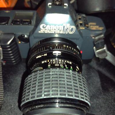 VINTAGE CANON 35MM CAMERA WITH LENS