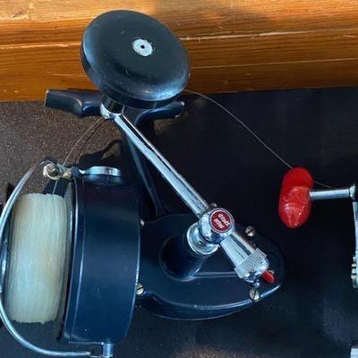 FISHING REELS