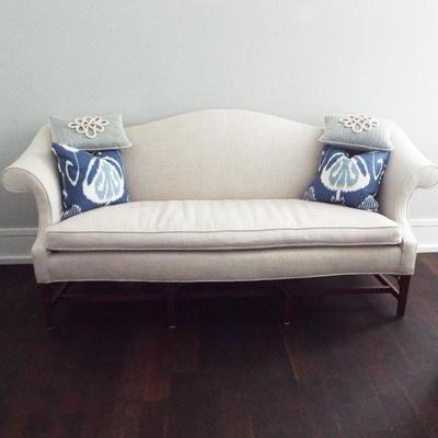 SOUTHWOOD BELGIAN LINEN CHIPPENDALE CAMEL BACK SOFA