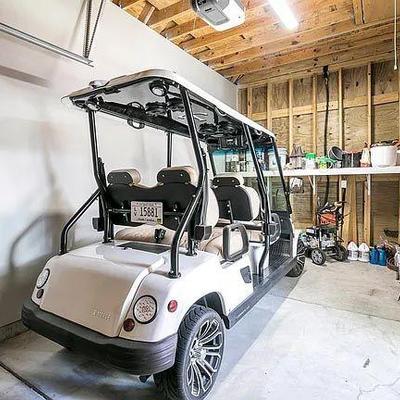 TOMBERLIN GOLF CART