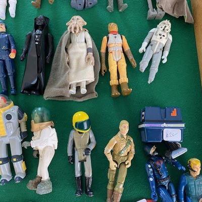 VINTAGE STAR WARS CHARACTERS