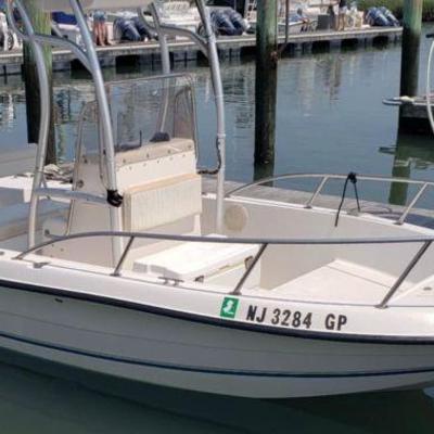 18ft Proline less than 10 hours, fully winterized boat! with trailer