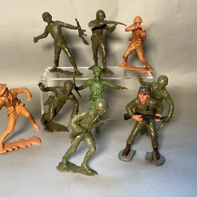 MARX Army Figures