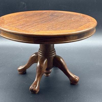 Doll Round Oak Table