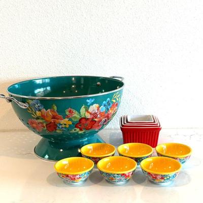 Lot #18 - Pioneer Woman Floral Colander and Small Bowl Set Plus BIA Ramekins