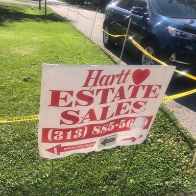 Estate sale photo