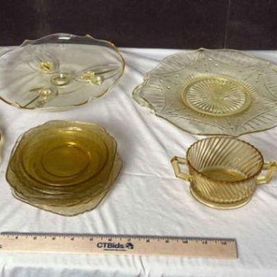 Vintage Yellow Glassware Collection - Variety of Pieces